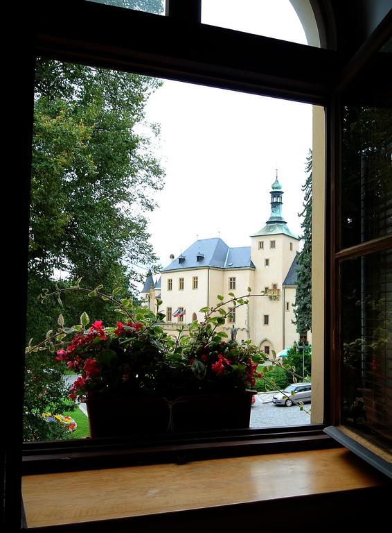 Hotel Garni Na Havlicku Kutná Hora Rum bild